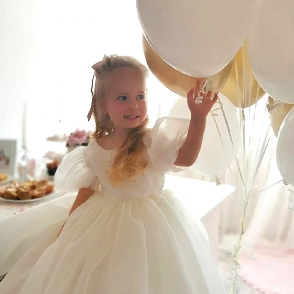 NWT Girl’s Elegant Princess Puff Sleeves Party Dress in Ivory Size 9-10Y